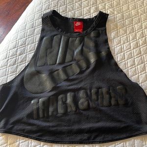 Black Nike crop top shirt